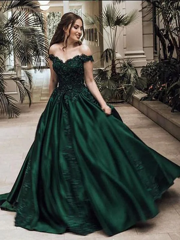 velvet long evening dress-Bridelily Ball Gown Off-the-Shoulder Sleeveless Floor-Length With Lace Satin Dresses