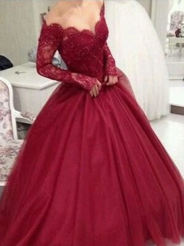 evening gown with embroidery-Ball Gown V-neck Long Sleeves Floor-Length Lace Tulle Dresses