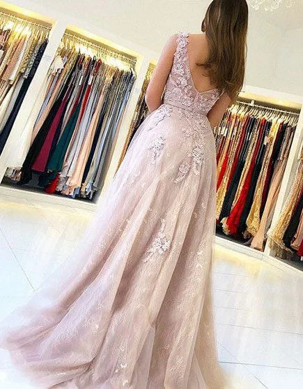 evening gown with train-Hot Sell V Neck Long Prom Dresses with Appliques