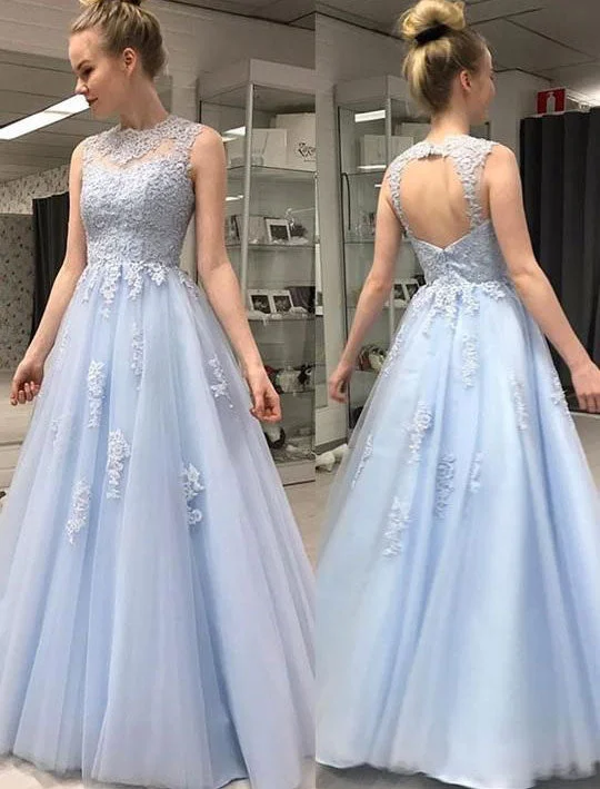 evening dress with plunging neckline-Light Blue Tulle Blue Prom Dresses with Appliques