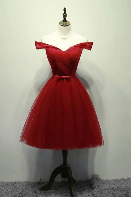 strapless evening gown-Red Off the Shoulder Homecoming Dress A Line Tulle Graduation Dresses