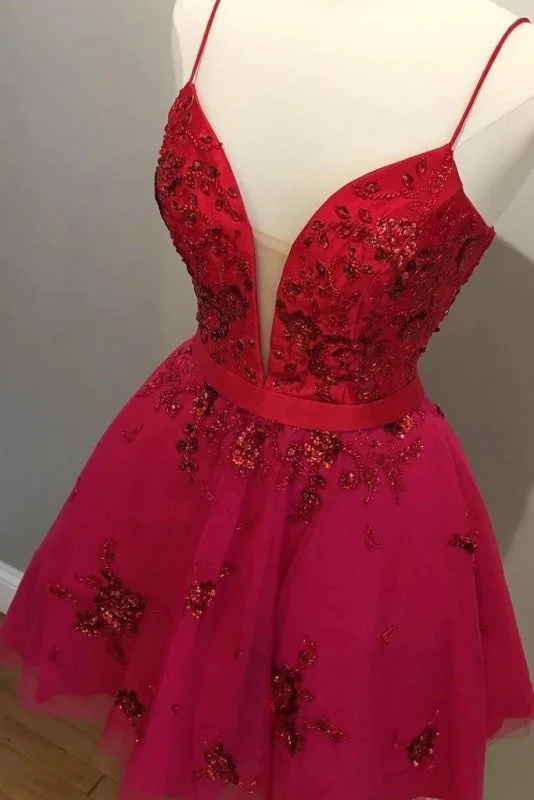 black lace evening gown-Red Spaghetti Straps V Neck Tulle Beaded Short Prom Homecoming Dresses