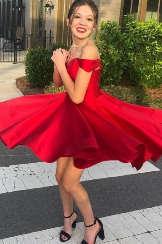 halter neck evening gown-Simple Off the Shoulder Short Red Homecoming Dress with Lace Up Back