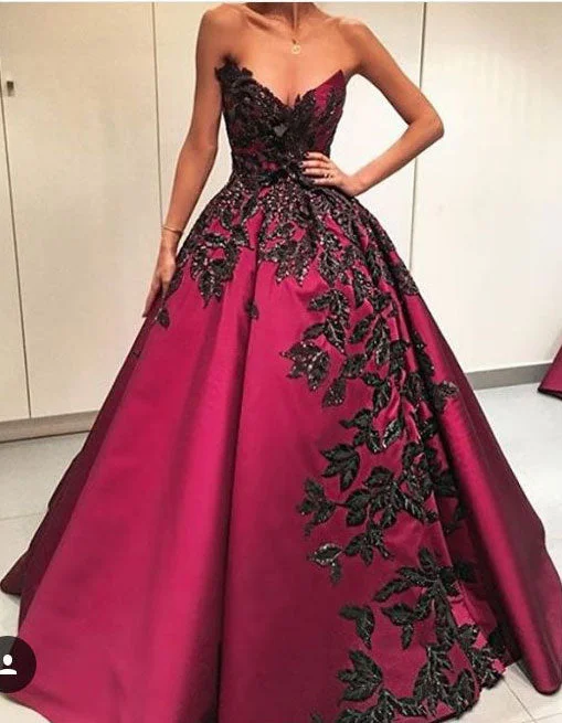 draped evening dress-Sweetheart Long Prom Dresses with Appliques Quinceanera Gown