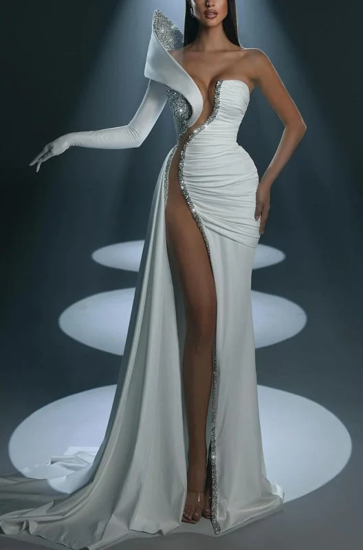 deep V-neck evening gown-White One-Shoulder Prom Dress with Long Mermaid and High Slit